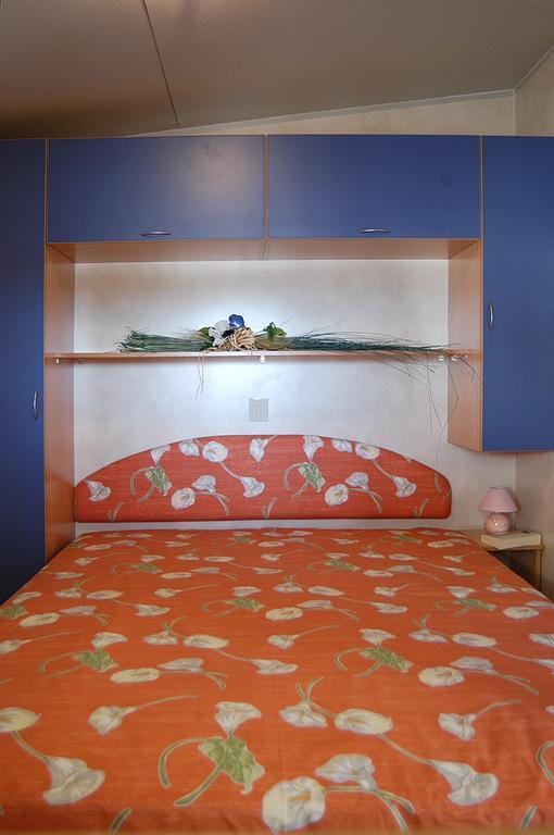 Acquaviva Village Camping Portoferraio Szoba fotó